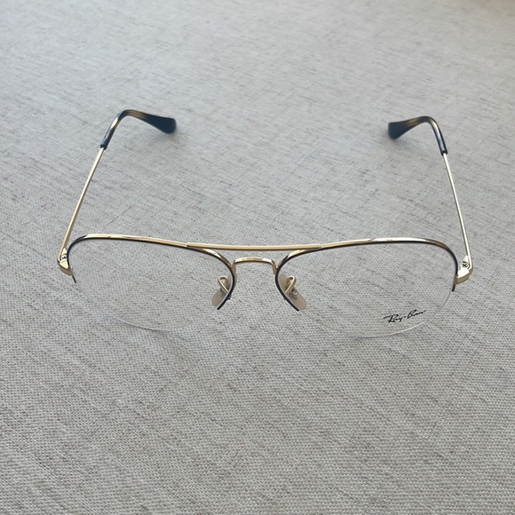 Ray-Ban Clear Aviators - Picture 2 of 5